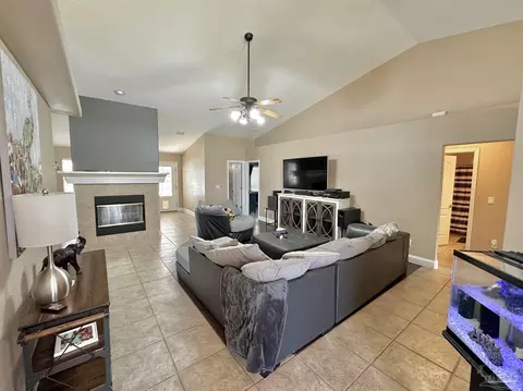 4263 Chittingham Dr, Pace, FL 32571 photo 8
