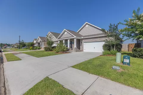 7589 Burnside Loop, Pensacola, FL 32526 photo 2