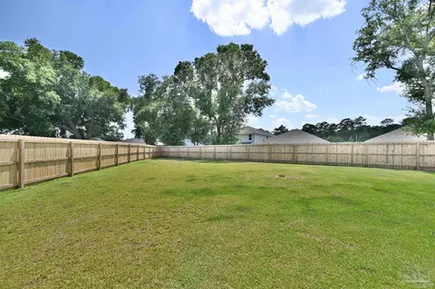 4327 White Cedar Ct, Pace, FL 32571 photo 3
