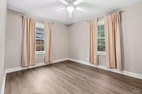 Bedroom - 6612 Cedar St, Milton, FL 32570 photo 3 of 4