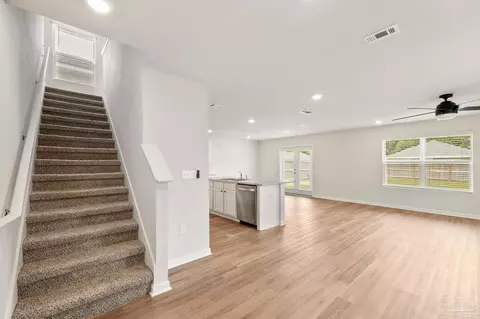 Entry Way - 4367 White Cedar Ct, Pace, FL 32571 photo 4 of 7
