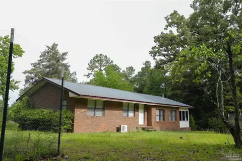 8374 Old Ebenezer Rd, Laurel Hill, FL 32567