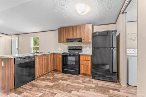 3908 Legend Creek Dr, Pace, FL 32571 photo 13