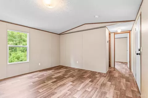 3908 Legend Creek Dr, Pace, FL 32571 photo 5