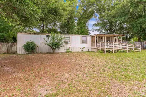 2837 Christine St, Pensacola, FL 32526