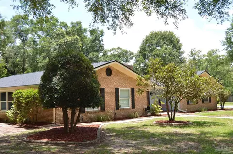575 Timber Ridge Dr, Pensacola, FL 32534