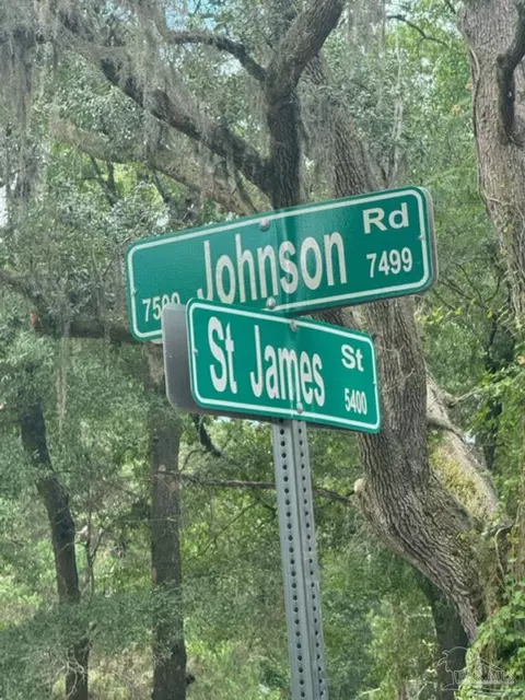 5403 St James St, Milton, FL 32570 photo 5