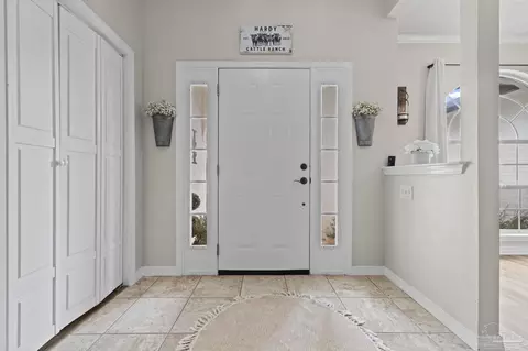 Entry Way - 2879 Greystone Dr, Pace, FL 32571 photo 2 of 3