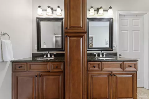 Bath - 2879 Greystone Dr, Pace, FL 32571 photo 1 of 4