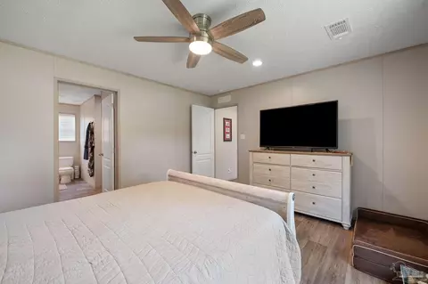 7904 Custom Ct, Milton, FL 32583 photo 15