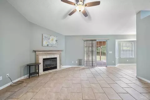Living - 5207 Deer Creek Dr, Pace, FL 32571 photo 4 of 7