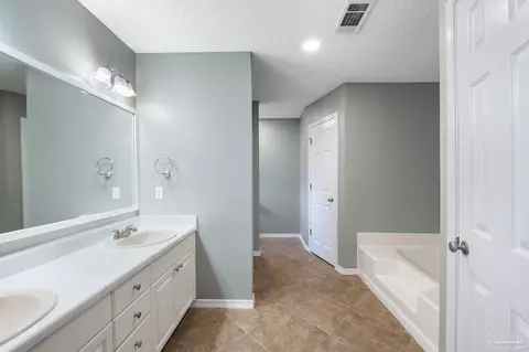 Entry Way - 5207 Deer Creek Dr, Pace, FL 32571 photo 2 of 2