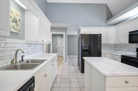 Kitchen - 5207 Deer Creek Dr, Pace, FL 32571 photo 2 of 5