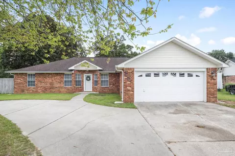 Exterior - 5207 Deer Creek Dr, Pace, FL 32571 photo 1 of 8