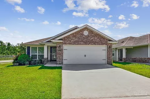 5038 Carley Ct, Milton, FL 32583