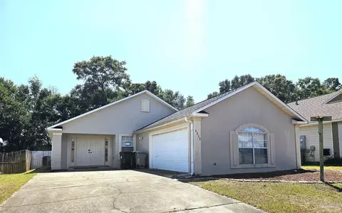 8212 Lode Star Ave, Pensacola, FL 32514