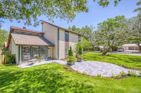 1359 Whisper Bay Blvd, Gulf Breeze, FL 32563