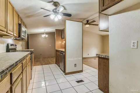 4844 Gary Cir, Pace, FL 32571 photo 13