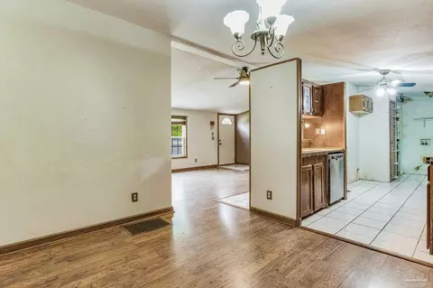 4844 Gary Cir, Pace, FL 32571 photo 10