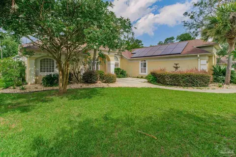 2059 Juno Cir, Pensacola, FL 32526