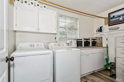 Other - 5543 Chantilly Cir, Milton, FL 32583 photo 3 of 6
