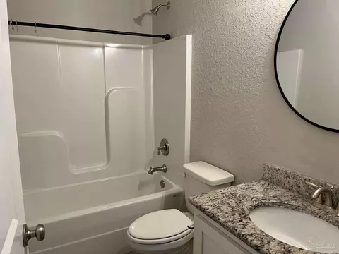 Bath - 5356 Parkside Dr, Pace, FL 32571 photo 3 of 7