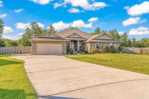 5655 Burr St, Milton, FL 32570