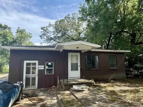 681 Bullard Ave, Pensacola, FL 32514