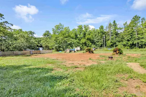 Exterior - 2489 Dunsford Rd, Jay, FL 32565 photo 5 of 6