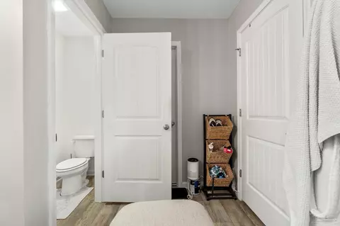 Entry Way - 4755 Integrity Ct, Milton, FL 32570 photo 6 of 6
