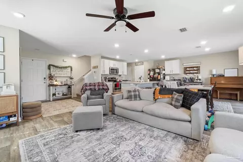 Entry Way - 4755 Integrity Ct, Milton, FL 32570 photo 1 of 6