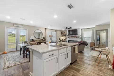 Kitchen - 4755 Integrity Ct, Milton, FL 32570 photo 2 of 4