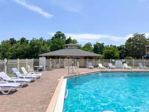 201 Pensacola Beach Rd #C20, Gulf Breeze, FL 32561