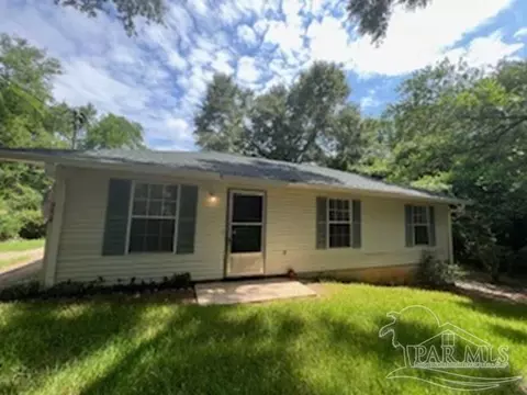 5628 Juniper St, Milton, FL 32570 photo 2