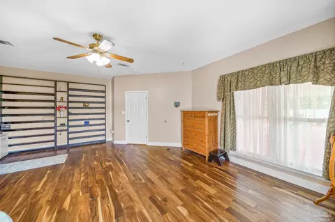 Living - 3781 Willard Norris Rd, Pace, FL 32571 photo 3 of 3
