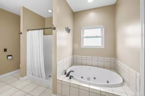 Bath - 3781 Willard Norris Rd, Pace, FL 32571 photo 2 of 4