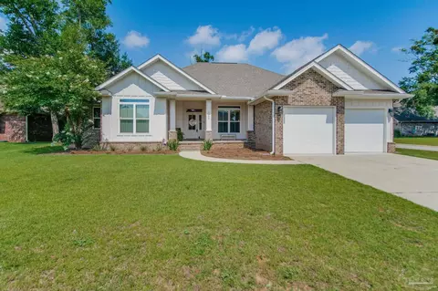 8500 John David Dr, Pensacola, FL 32526