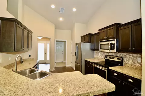 5527 Tucker Cir, Pace, FL 32571 photo 16