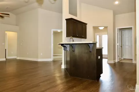 5527 Tucker Cir, Pace, FL 32571 photo 12