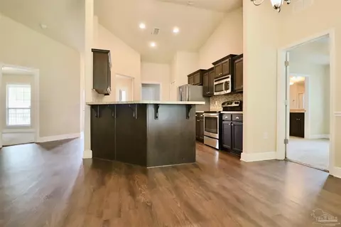 5527 Tucker Cir, Pace, FL 32571 photo 6