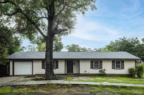 7745 Deborah Ct, Pensacola, FL 32514