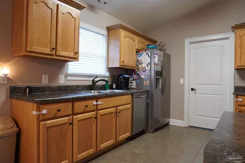 6829 Camp Henderson Rd, Jay, FL 32565 photo 3