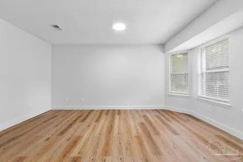 Living - 1184 Heathrow Dr, Cantonment, FL 32533 photo 4 of 6