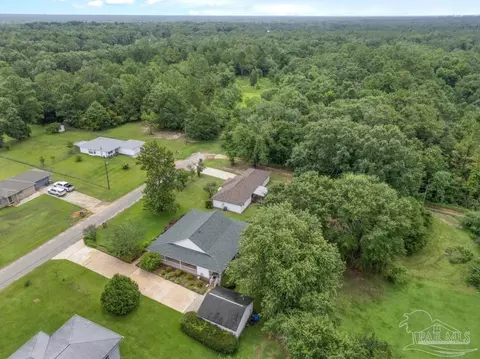 View/Area - 1184 Heathrow Dr, Cantonment, FL 32533 photo 6 of 11