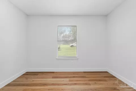 Bedroom - 1184 Heathrow Dr, Cantonment, FL 32533 photo 4 of 4