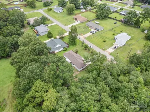 View/Area - 1184 Heathrow Dr, Cantonment, FL 32533 photo 10 of 11