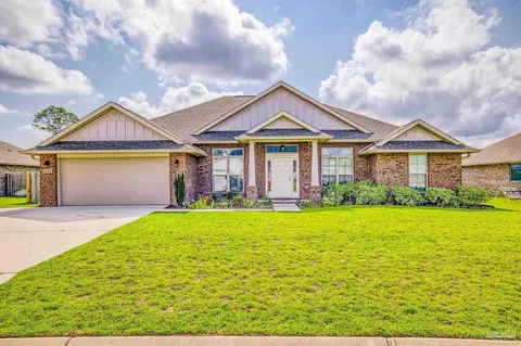 6228 Browning St, Milton, FL 32570