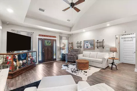 Entry Way - 4625 Briaroak Dr, Pace, FL 32571 photo 9 of 9