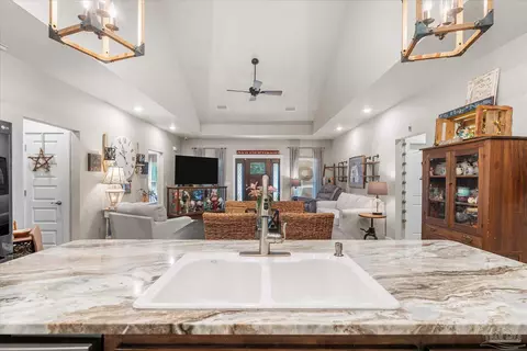 Entry Way - 4625 Briaroak Dr, Pace, FL 32571 photo 3 of 9