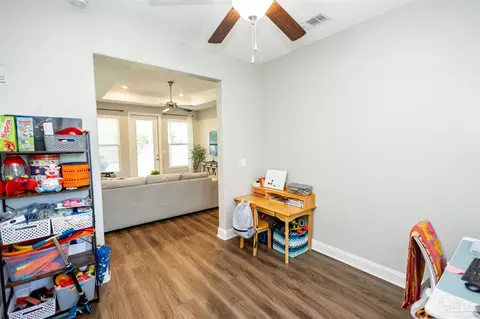 Entry Way - 7915 Silver Maple Dr, Milton, FL 32583 photo 1 of 5